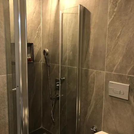 Cleopatra Sultan Apartamento